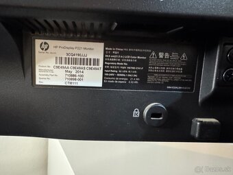 Monitor HP ProDisplay P221 21.5” Full HD - 4
