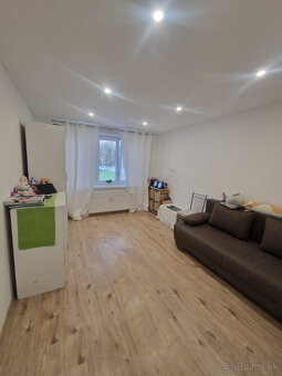 3i byt na predaj, staré sídlisko Prievidza - 4