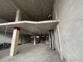 Stavba pred dokončením v centre mesta Lučenec - 4