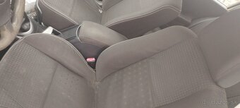 Predám Renault Megane II   1.6benzin - 4