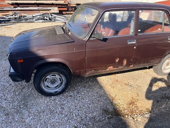 Lada 2105 - 4