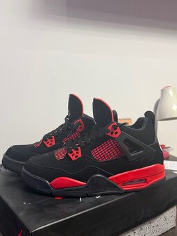Jordan 4 Thunder Red 39 - 4