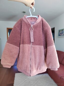 Bunda RESERVED - ružová, chlpatá v.122 - 4