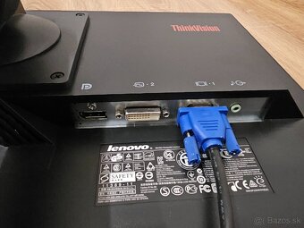 Monitor Lenovo ThinkVision - 4