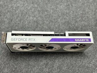 Predám kartu GIGABYTE GeForce RTX 3060 Ti VISION OC 8GB - 4