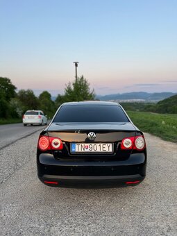 VW Jetta 2.0 TDI 103kw BKD - 4