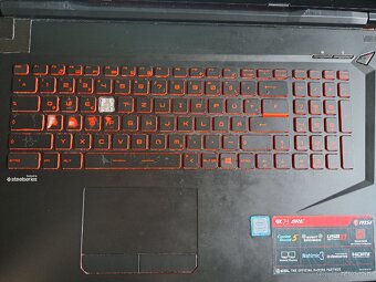MSI GL73 8RE - 4