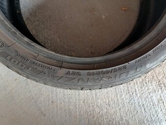 225/40 R18 letne - 4