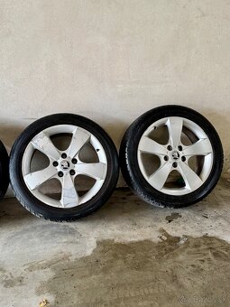 Škoda Pegasus r17 225/45 r17 - 4