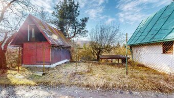 Záhradná chatka s vysporiadaným pozemkom Zvolen / Neresnica - 4