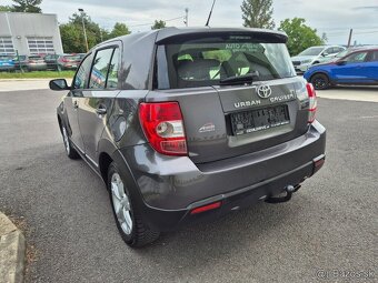 Toyota Urban Cruiser 1.4 D-4D AWD Sol - 4