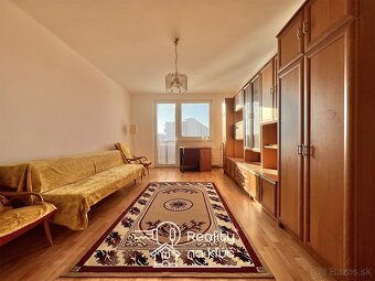 Na prenájom zariadený 2-izbový byt s balkónom v NZ - 4