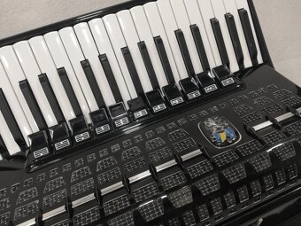 akordeon royal standard meteor 96 basovy - 4