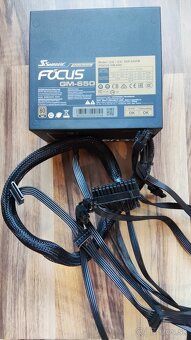 PC zdroj Seasonic Focus GM-650 Semi-modular 80plus gold - 4