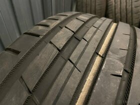 Použité pneumatiky Nokian Tires Powerproof 215/50 R17 - 4
