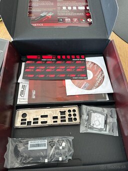 Asus Maximus VIII Hero s krabicou Z170 + i5 6500 - 4