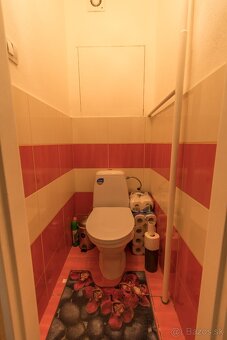 prenájom 2 izbový byt s balkónom Štúrova ulica Nitra - 4