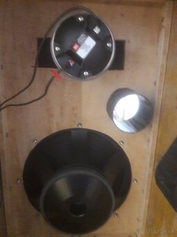 Predám 2p.pasívne boxy 2x500W(rms) alebo rozpredám - 4