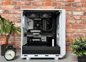 Ryzen 7 7800X3D\32GB\RTX 4070\SSD\850W Zdroj - 4