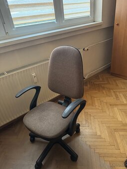 Predám nábytok do obývacej, detskej izby - 4