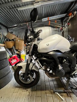 Yamaha FZ6 - 4