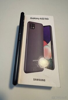 Samsung Galaxy A22 5G v čiernej farbe, veľmi dobrý stav - 4