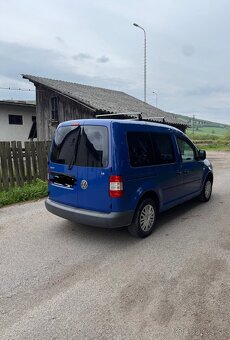 Volkswagen Caddy 1.6 75kw 5Miestne RV 2007 - 4
