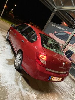 Predám Renault thalia - 4