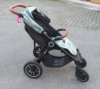 Športový kočík PETITE&MARS Street+ Air s extra príslušenstvo - 4