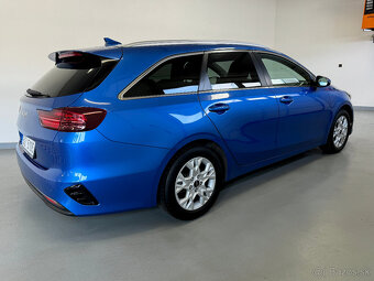 Kia Cee´d SW 1.5TGDI 118 kW Exclusive rv.11/2021 - 4