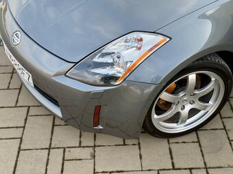 Nissan 350z Roadster - 4