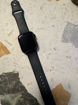 Apple Watch 9 45mm - 4