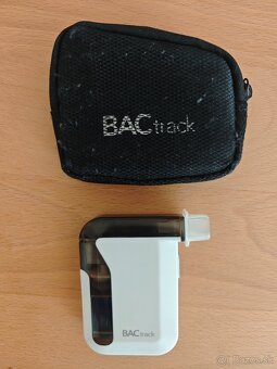 BACtrack Mobile Breathalyzer - 4
