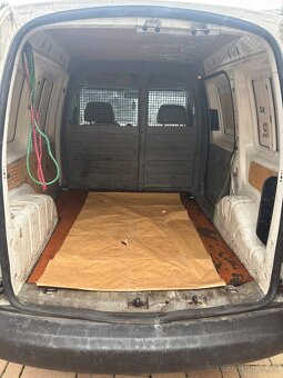 Volkswagen Caddy - 4