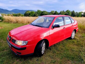 Seat Cordoba 1,4 - 4