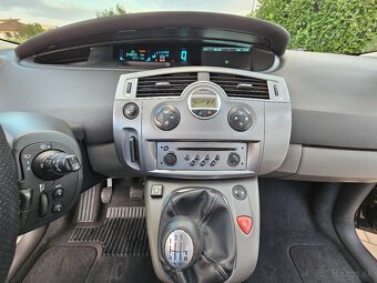 Renault Grand Scénic II 2.0 16V 99kW - 4