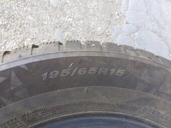 ZIMNÉ PNEUMATIKY 195/65 R15 NEXEN - 4