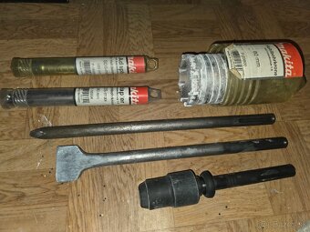 Predám búracie a sekacie kladivo Makita - 4