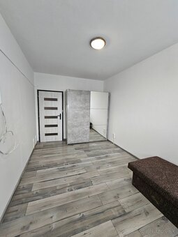 PRENÁJOM 2i bytu Bánovce, sídlisko Dubnička - 4