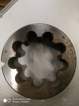 Závitové očká - 4