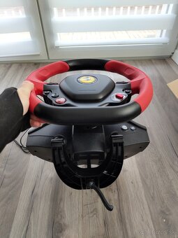 Ferrari 458 Spider volant s pedálmi - 4