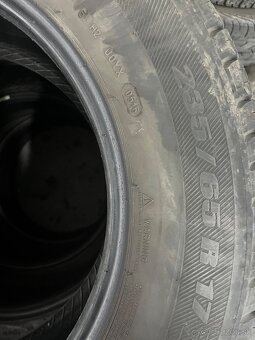 235/65 R17 H XL sada - 4