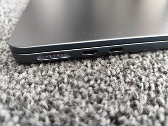 MacBook Air 13" M3 2024 - 4