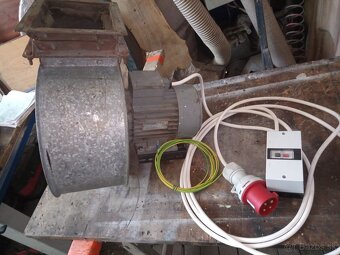 Odsávanie, kabína ,box ,filtracia ,striekacia - 4