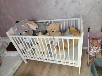 Detská postieľka a komoda - 4