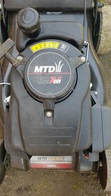 Benzinova kosačka MTD - 4