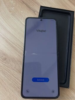 Samsung Z flip4 - 4