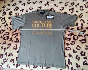 Versace tričko úplne nové, XL velkosť, pôvodná cena 130€, ro - 4