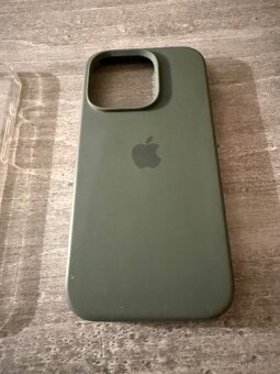 Kryty na I Phone 15 Pro - 4