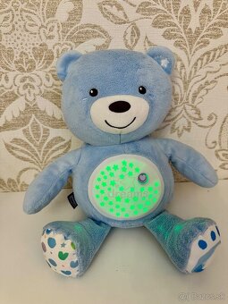 Chicco medvedík s projektorom - 4